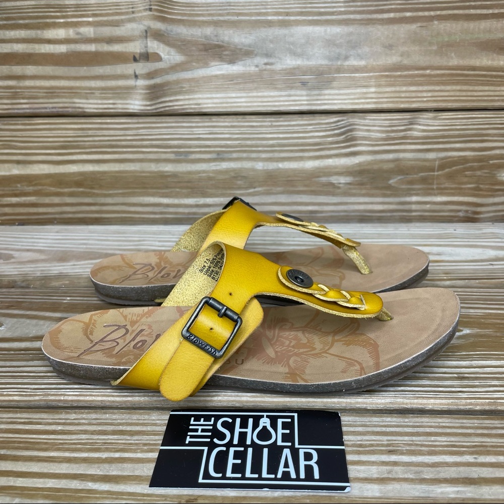 Blowfish Womens 7.5 Sandals Flip Flips Yellow Straps In Excellent Condition